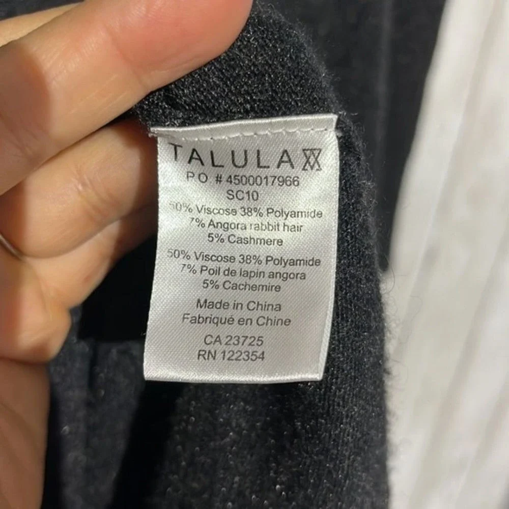 Talula longline button
